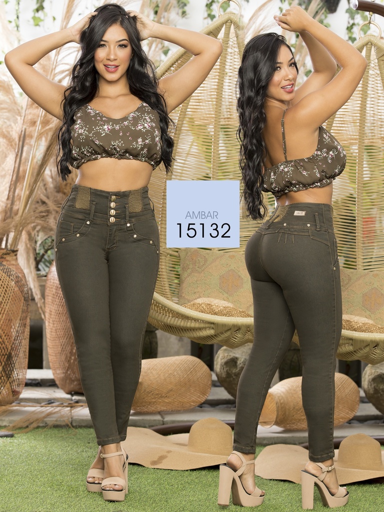 Jeans Levantacola Colombiano