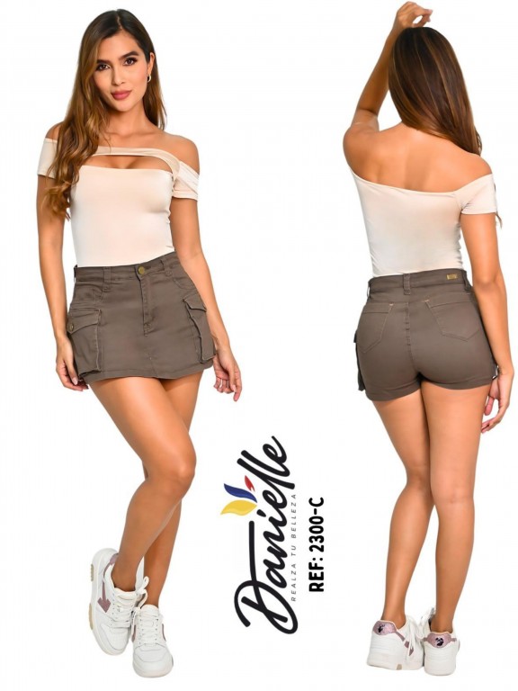 Falda Short Levantacola Colombiano