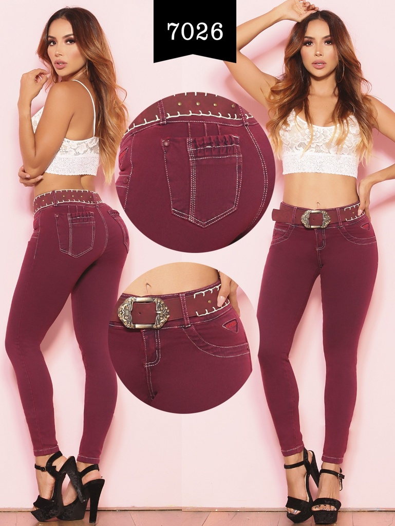 Jeans Levantacola Colombiano