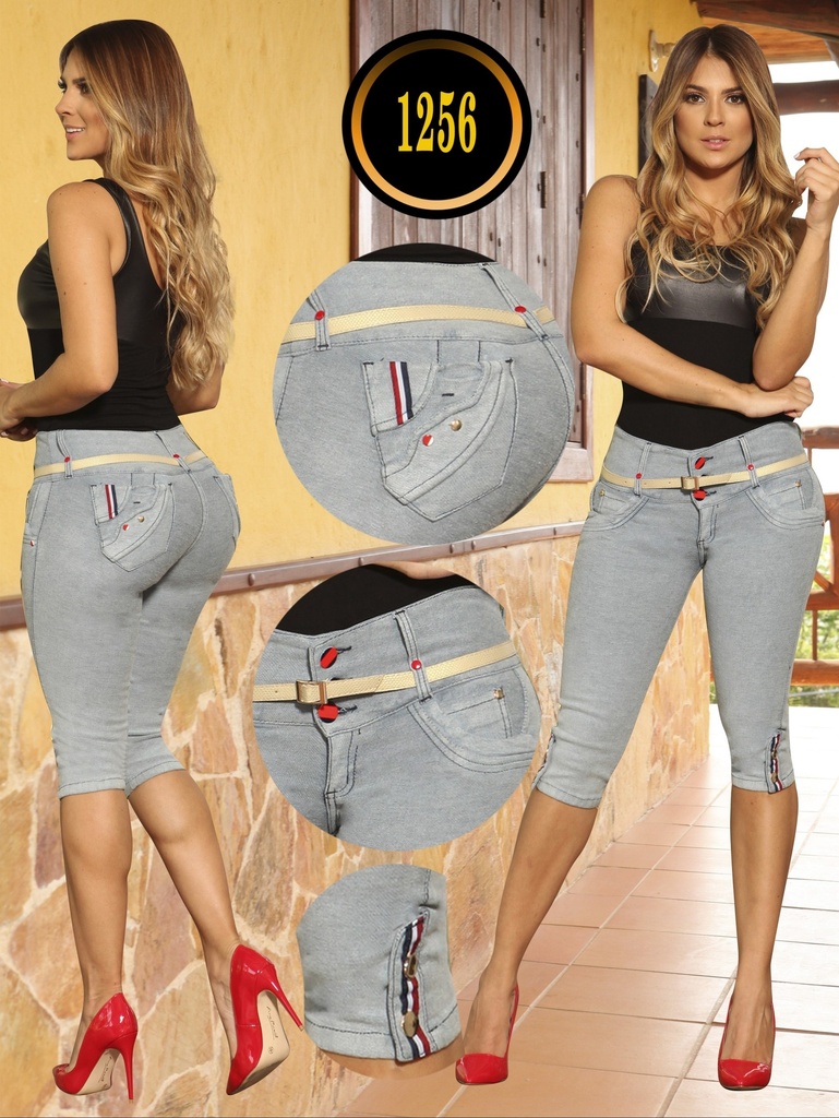 Capri Jean Levantacola Gris Hielo con Detalle de Rayas en Bolsillos – Thaxx Boutique
