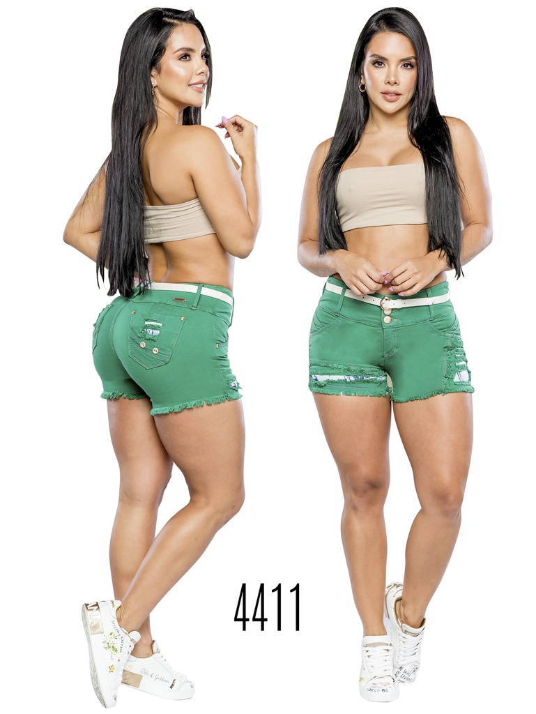 [267441101] Short Levantacola Colombiano (1)