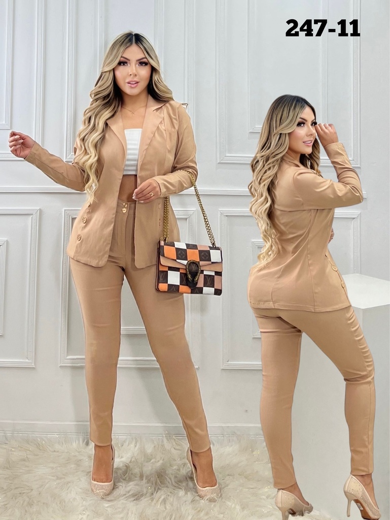 Women's Camel Blazer & Pants Two-Piece Set 247-11