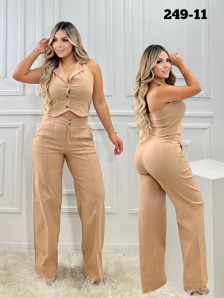 Conjunto Chaleco Halter y Pantalón Bota Ancha – Camel