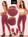 Jeans Levantacola Colombiano