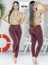 Jeans Levantacola Colombiano